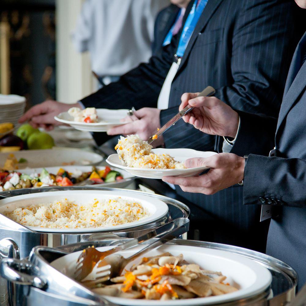 خدمات الضيافة